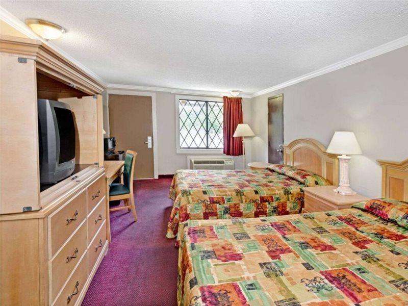 Knights Inn Austell Eksteriør bilde